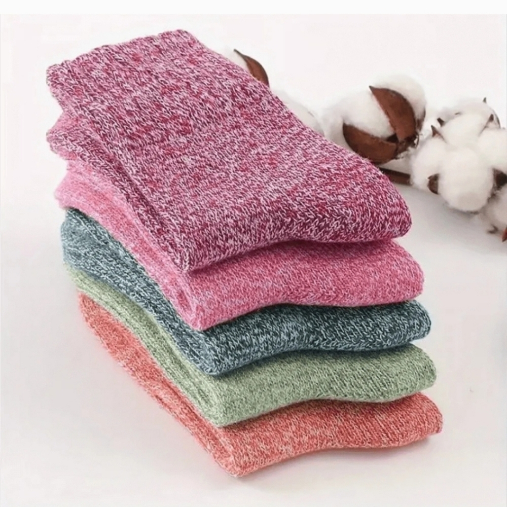 New 5 Pairs Women's Spring And Winter Socks
